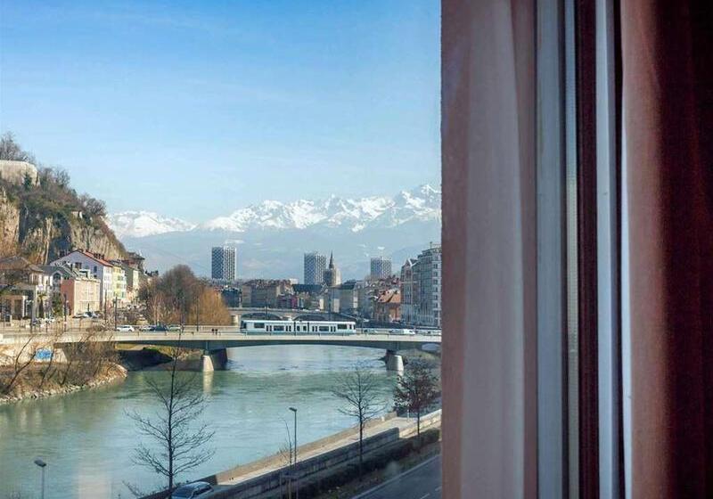 ホテル Ibis Grenoble Gare