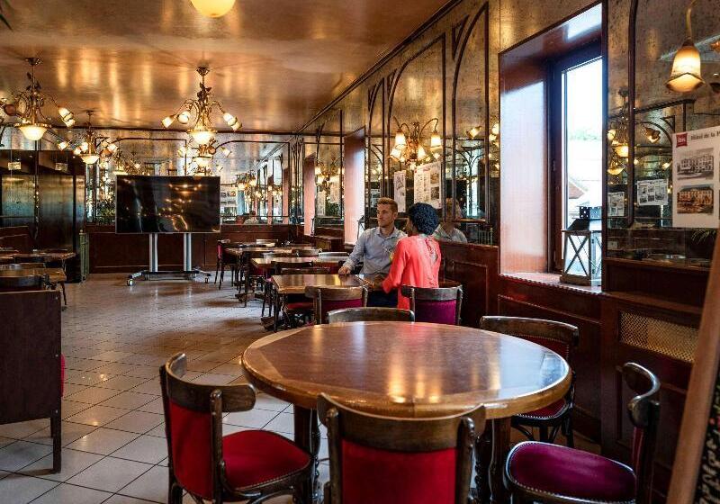 فندق Ibis Montargis