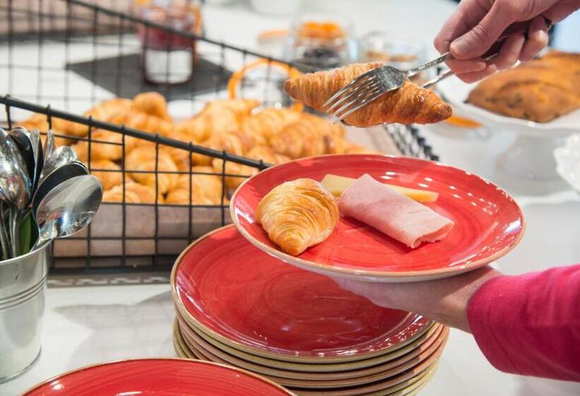 ホテル Ibis Styles Nice Cap 3000 Aeroport