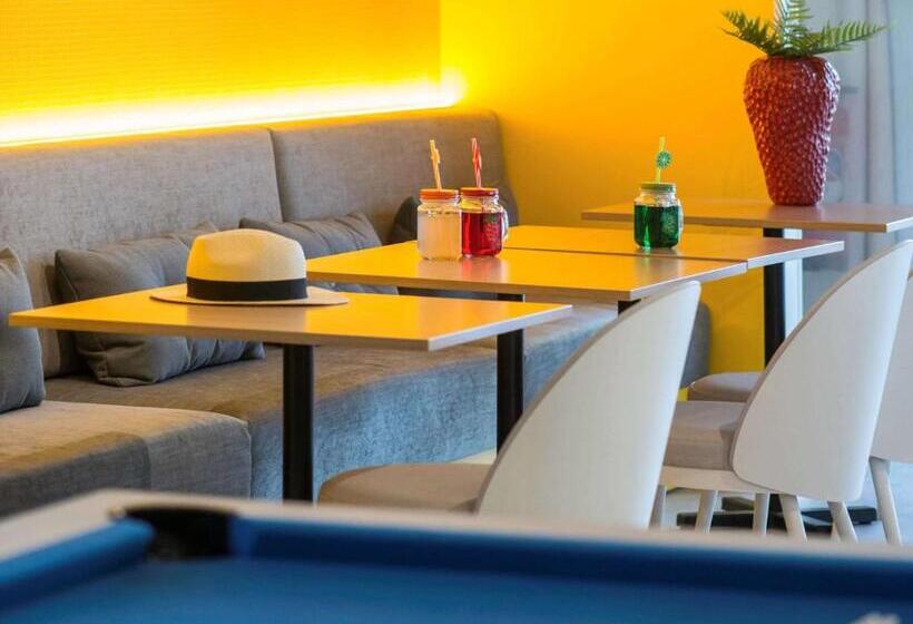 ホテル Ibis Styles Nice Cap 3000 Aeroport