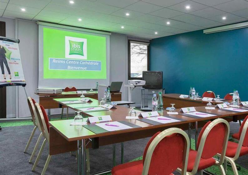 هتل Ibis Styles Reims Centre