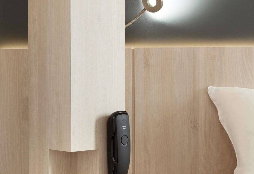 هتل Ibis Styles Reims Centre