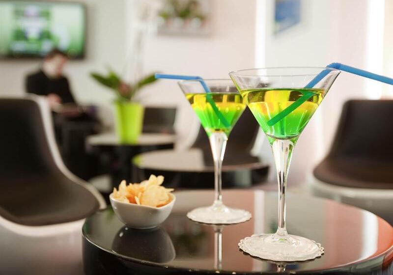 בית מלון כפרי Ibis Styles Rennes Centre Gare Nord