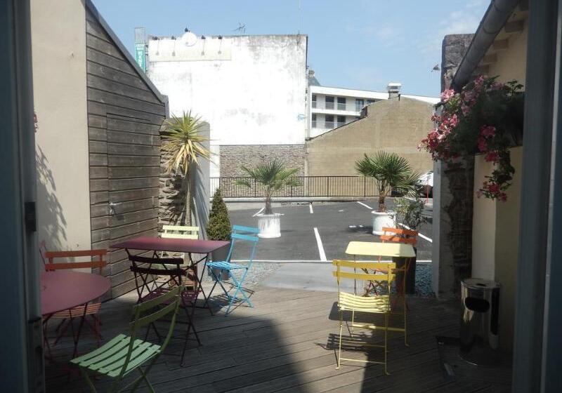 בית מלון כפרי Ibis Styles Rennes Centre Gare Nord