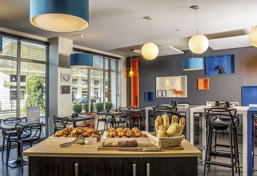 Отель Ibis Styles Saumur Gare Centre