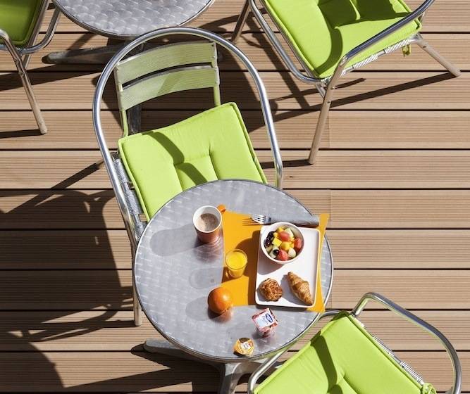 Отель Ibis Styles Saumur Gare Centre