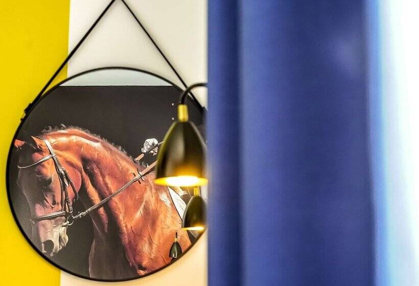 Отель Ibis Styles Saumur Gare Centre