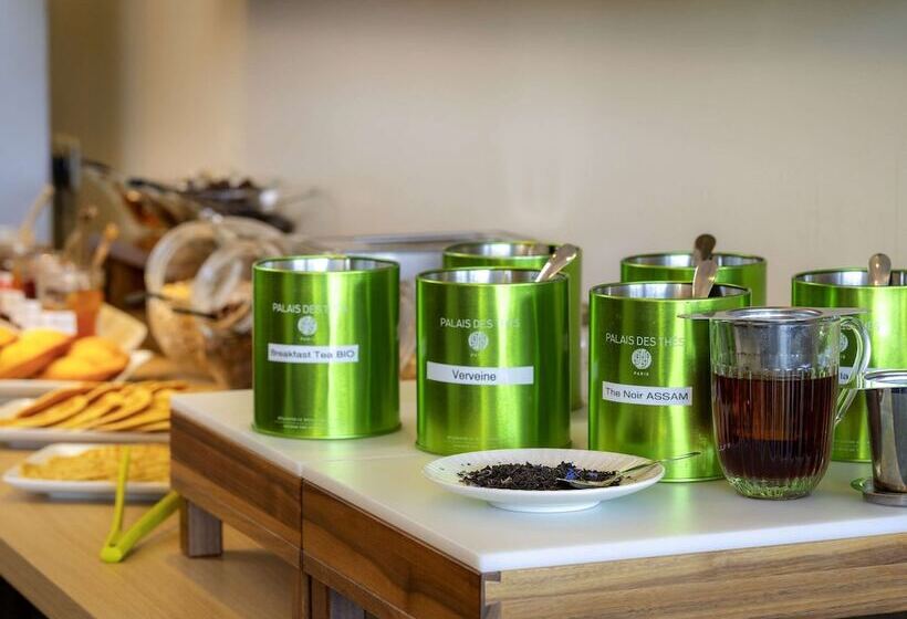 Отель Ibis Styles Saumur Gare Centre