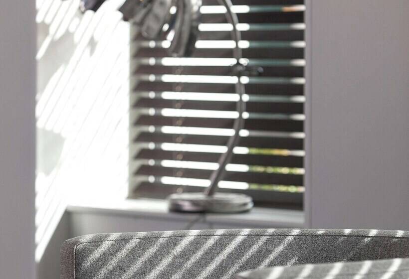 Отель Ibis Styles Saumur Gare Centre