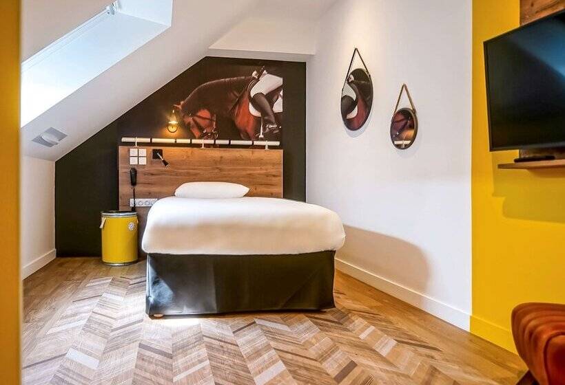 Отель Ibis Styles Saumur Gare Centre