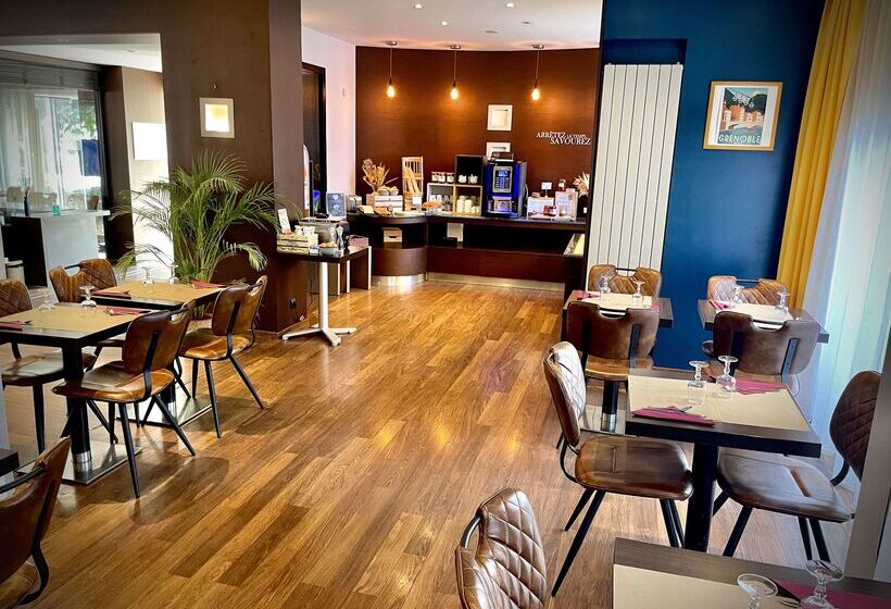 ホテル Kyriad Grenoble Centre