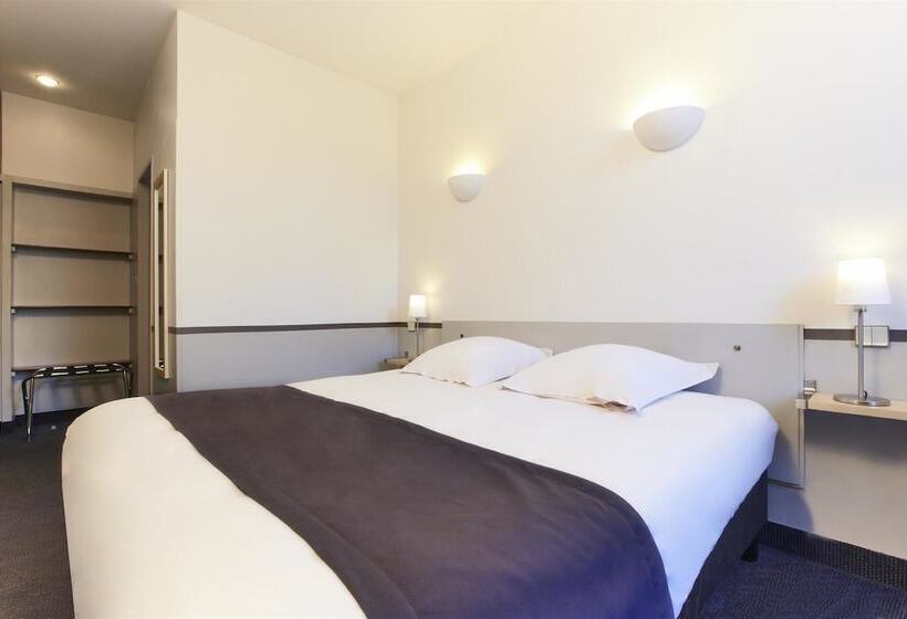 هتل Kyriad Nimes Centre