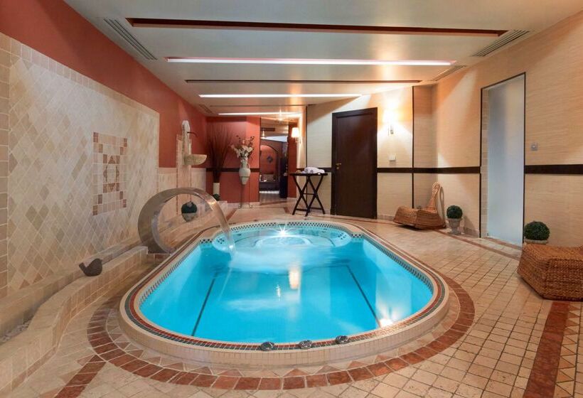 هتل Hôtel Europe And Spa