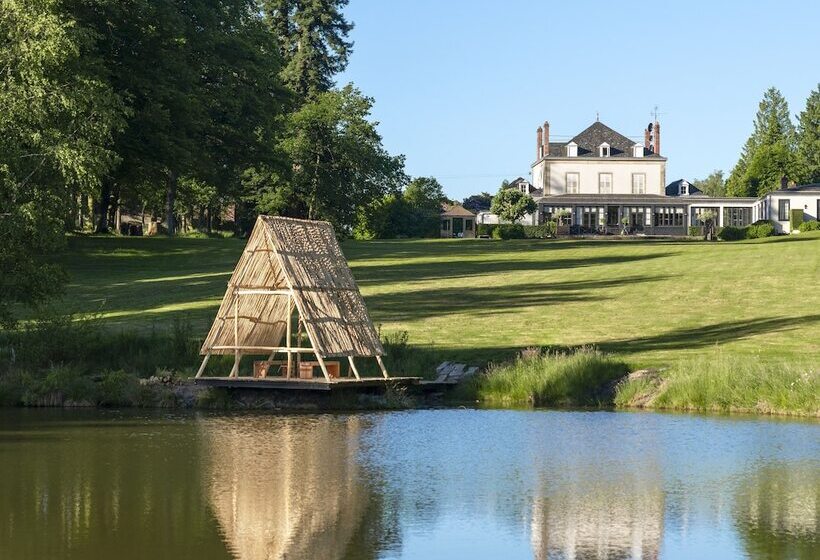 Отель La Chapelle Saint Martin