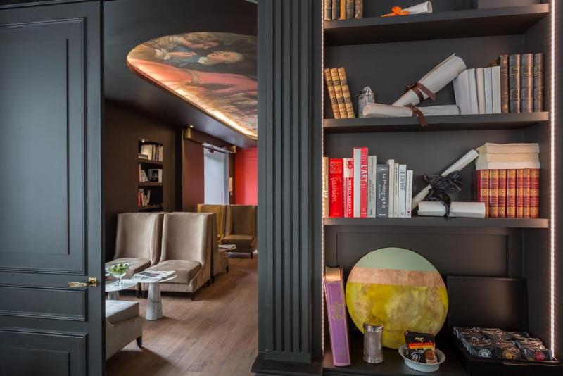 هتل Hôtel La Comtesse