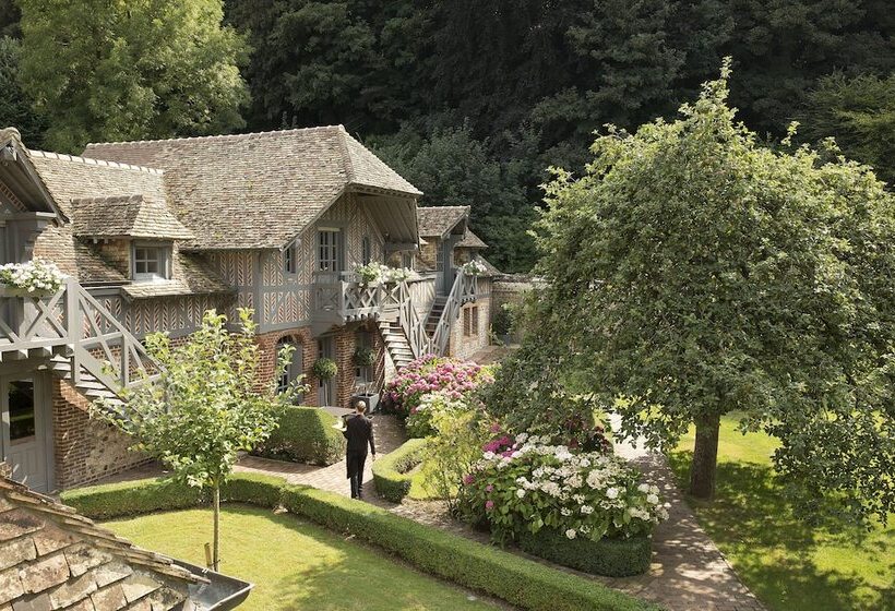 هتل La Ferme Saint Simeon Spa  Relais & Chateaux