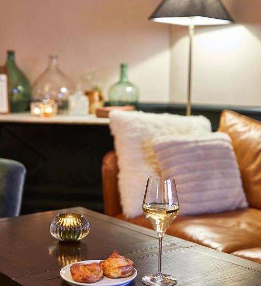 Отель La Flambée