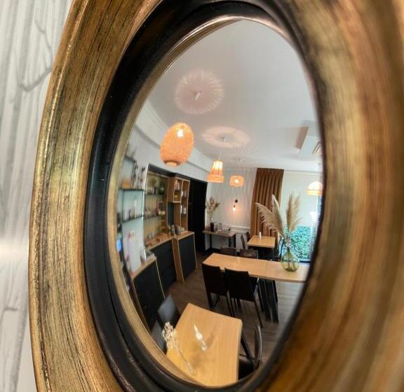 Отель La Flambée