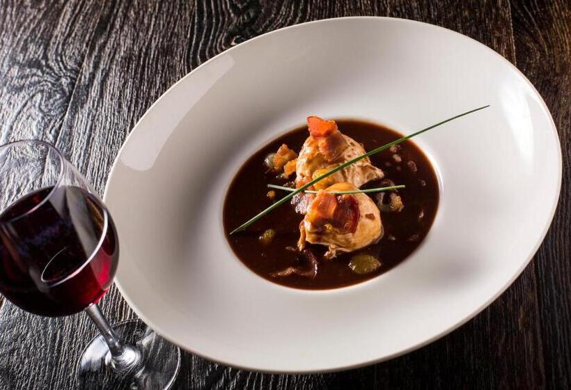 Отель La Flambée