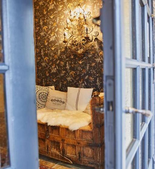 Отель La Flambée