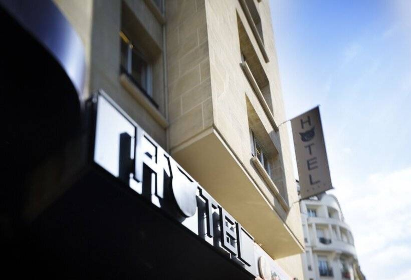 ホテル Le Chat Noir