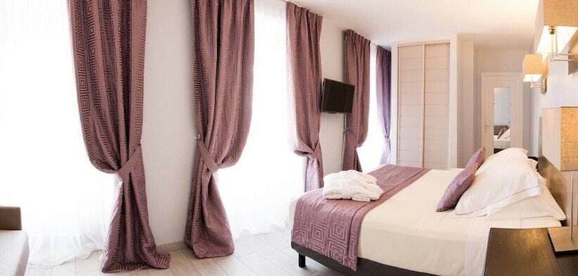 فندق Le Lion D'or Et Restaurant La Table Du Lion