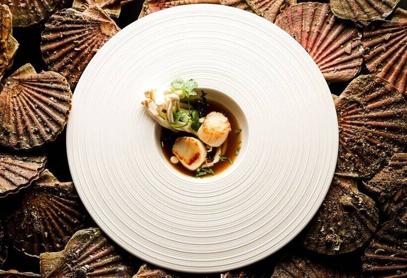 فندق Le Lion D'or Et Restaurant La Table Du Lion