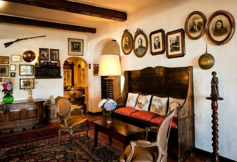 Отель Le Maquis