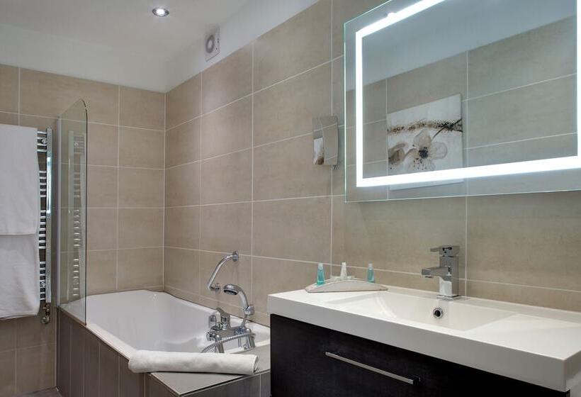 هتل Restaurant Le Maréchal   Teritoria