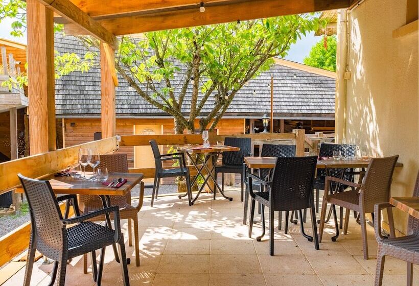 Отель Le Relais Des Lacs Bourgogne Morvan