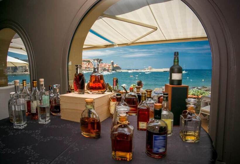 בית מלון כפרי Le Relais Des Trois Mas