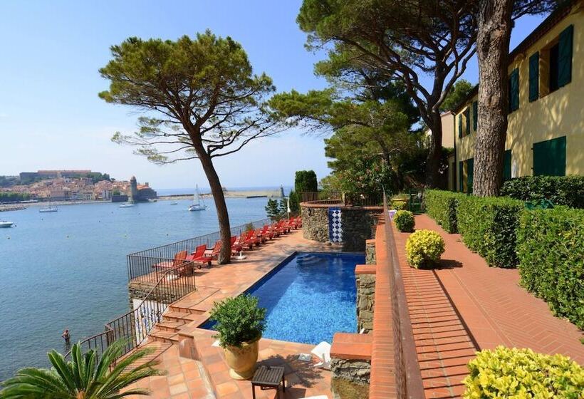 בית מלון כפרי Le Relais Des Trois Mas