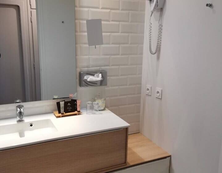 בית מלון כפרי Le Relais Des Trois Mas