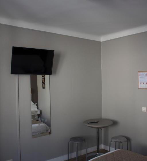 Отель Le Reynita