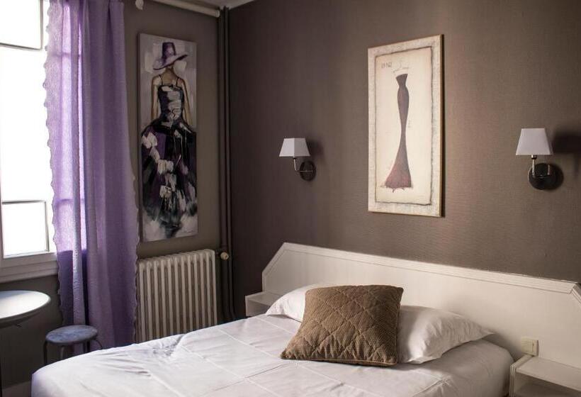 Отель Le Reynita