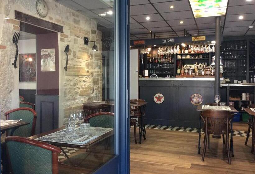 Отель Le Richelieu Bacchus