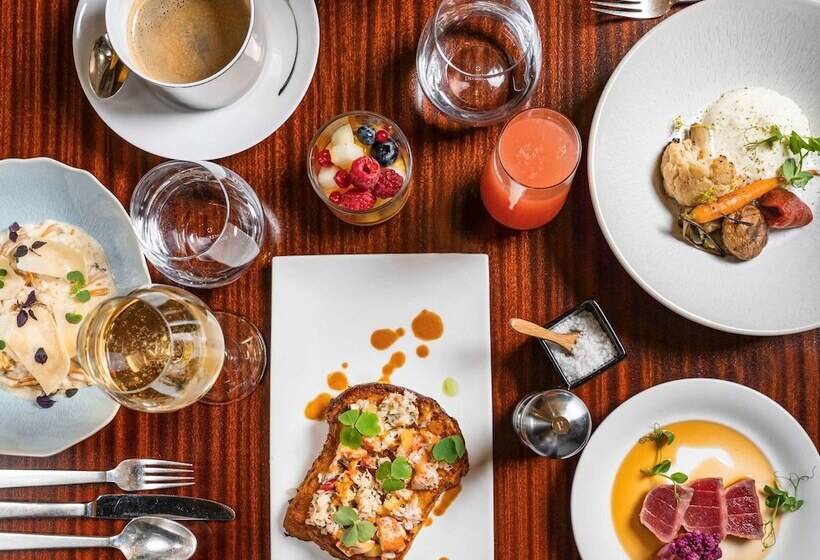 בית מלון כפרי Le Royal Monceau  Raffles Paris