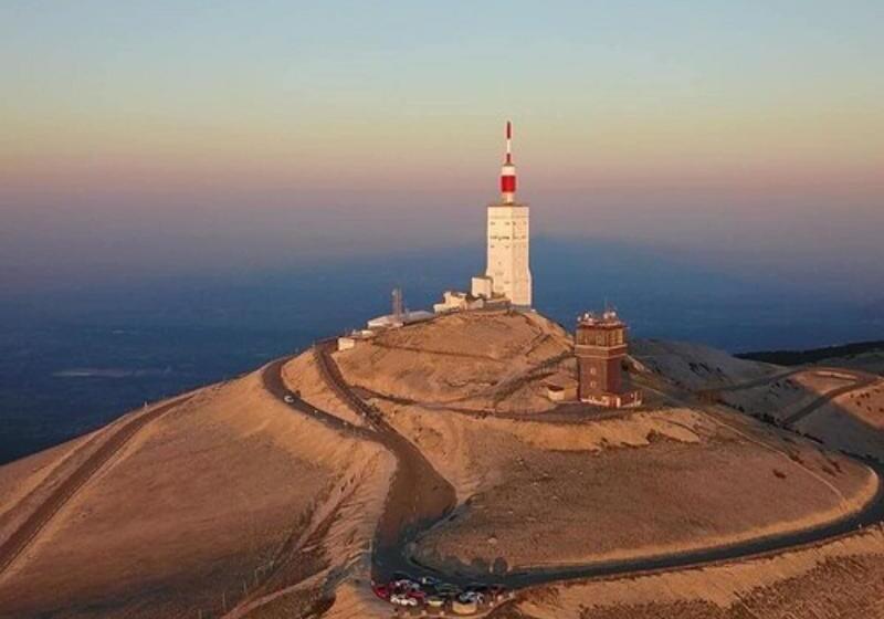 Le Safari Hotel Restaurant