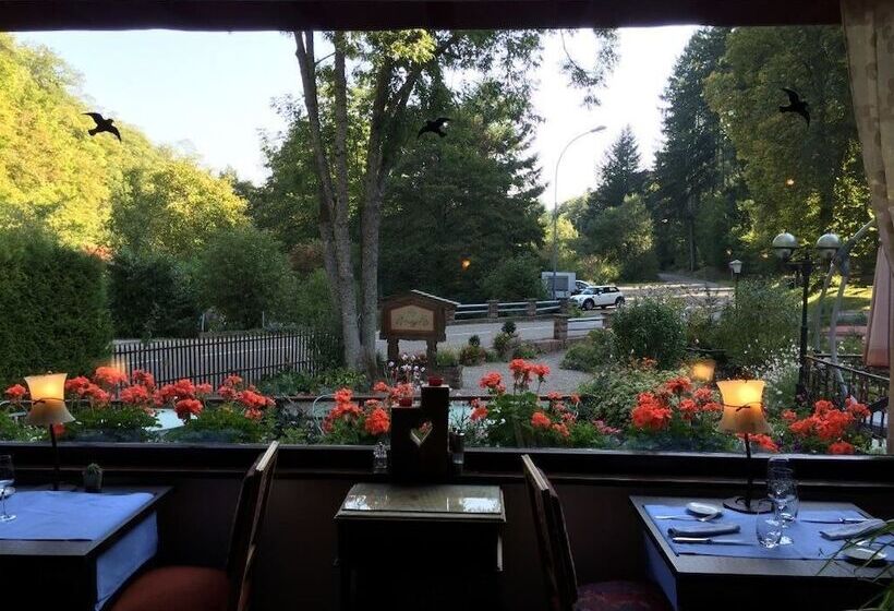 酒店 Le Saint Barnabe & Spa   Near Guebwiller