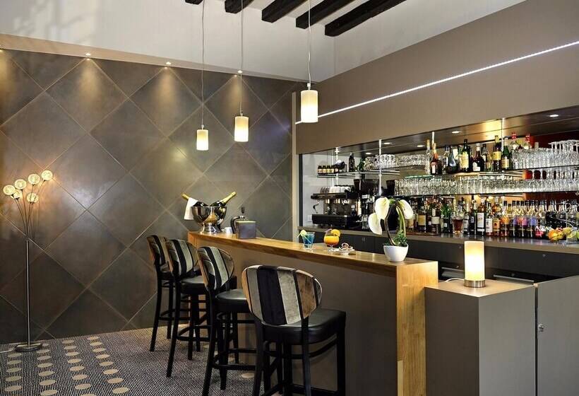 فندق Le Saintjacques