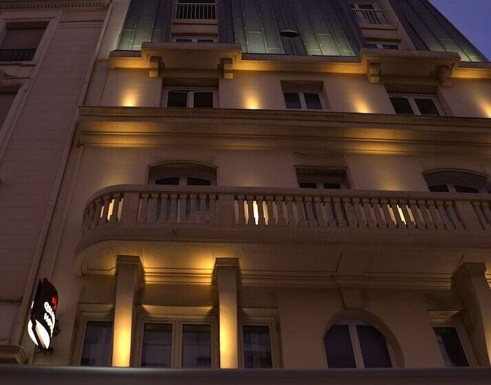 בית מלון כפרי Le Windsor Biarritz