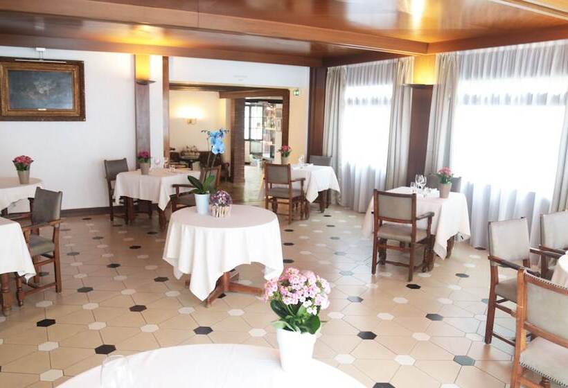 فندق Lerie Du Basbreau