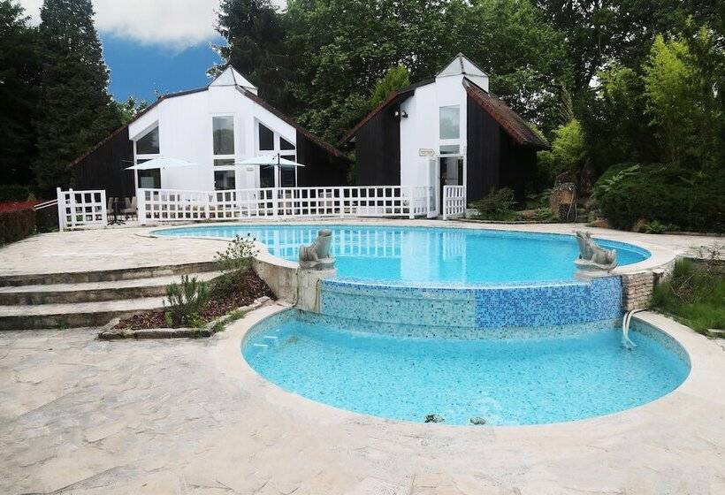 فندق Lerie Du Basbreau