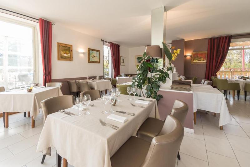 호텔 Logis Hôtel Le Jabron