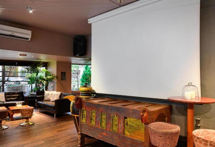 فندق Logis Hôtels Le Saint Georges