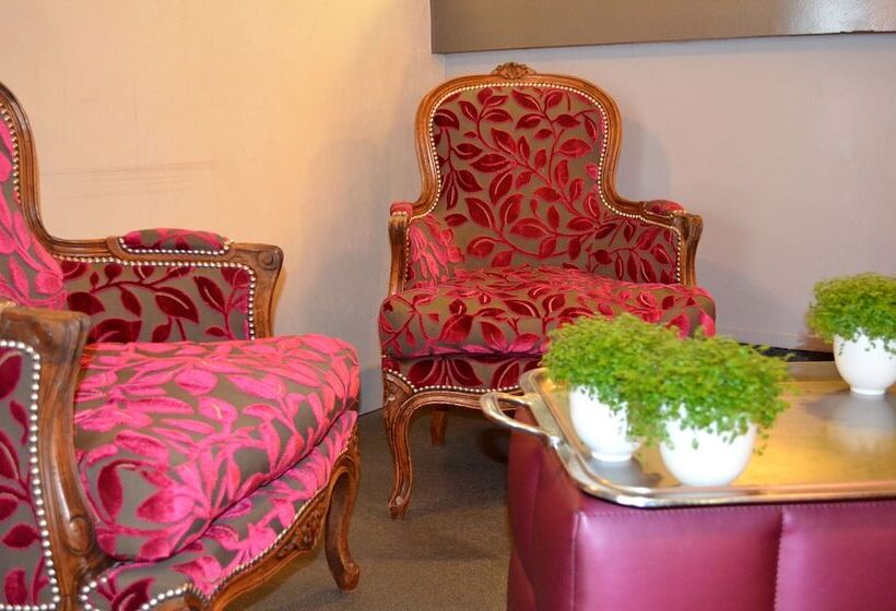 Logis Hotel Le Relais De Comodoliac