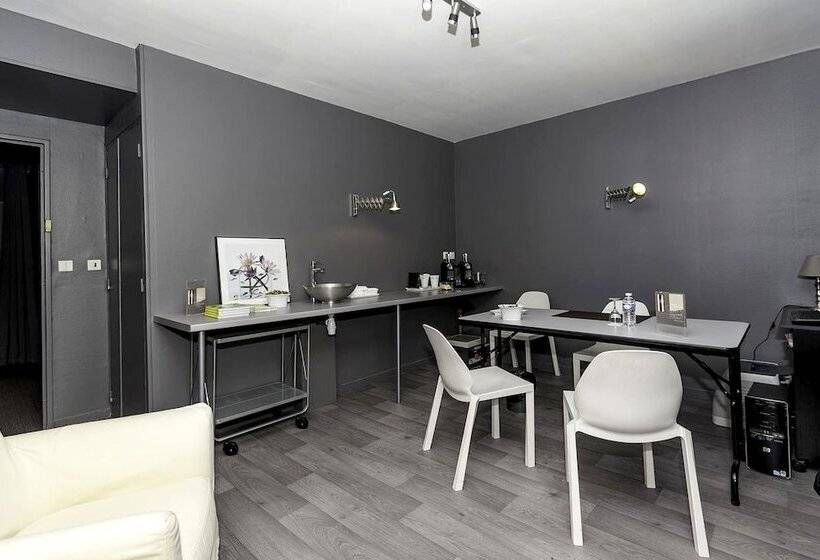 Logis Hotel Le Relais De Comodoliac