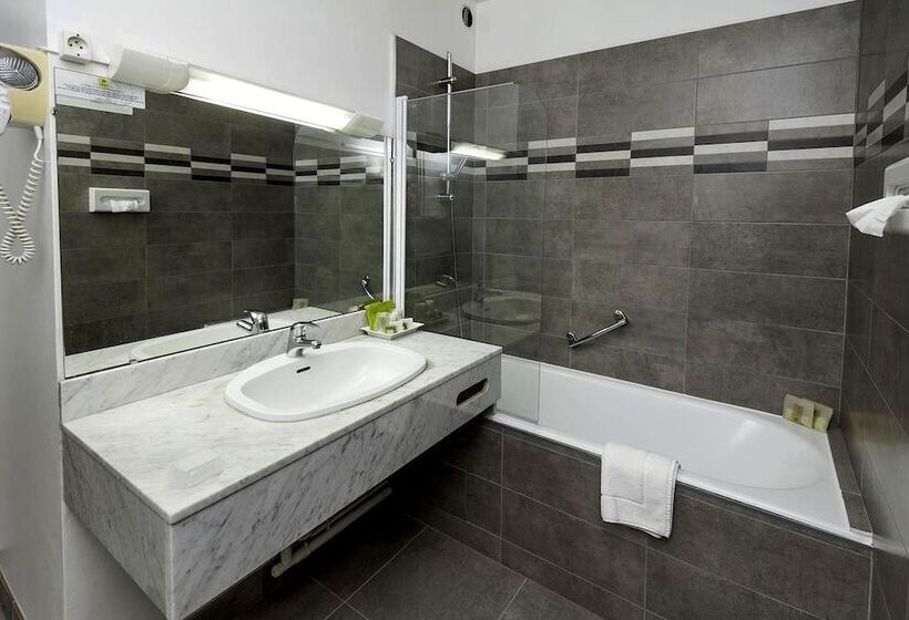 Logis Hotel Le Relais De Comodoliac