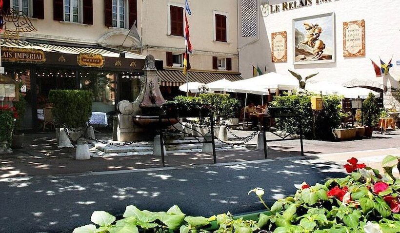 فندق Logis Le Relais Imperial