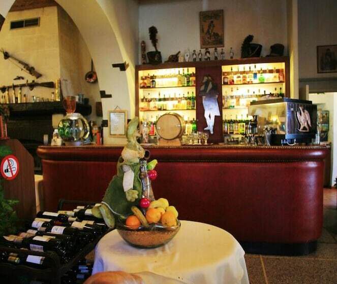 فندق Logis Le Relais Imperial